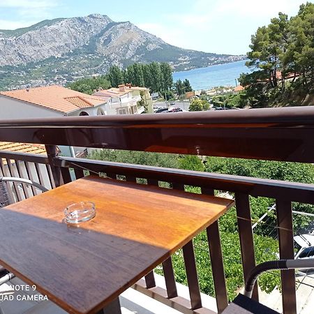 Apartments Mihovil Omiš Стая снимка