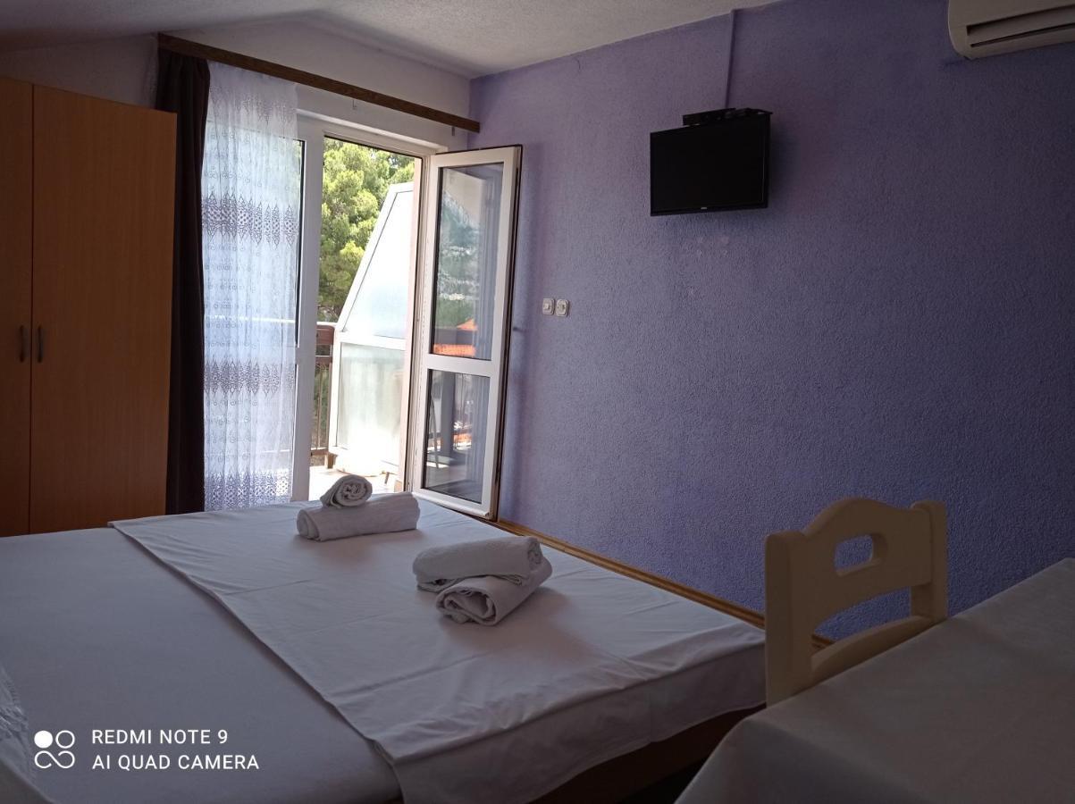 Apartments Mihovil Omiš Екстериор снимка