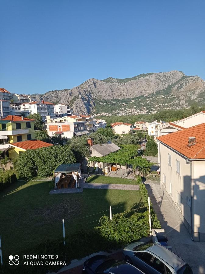 Apartments Mihovil Omiš Екстериор снимка