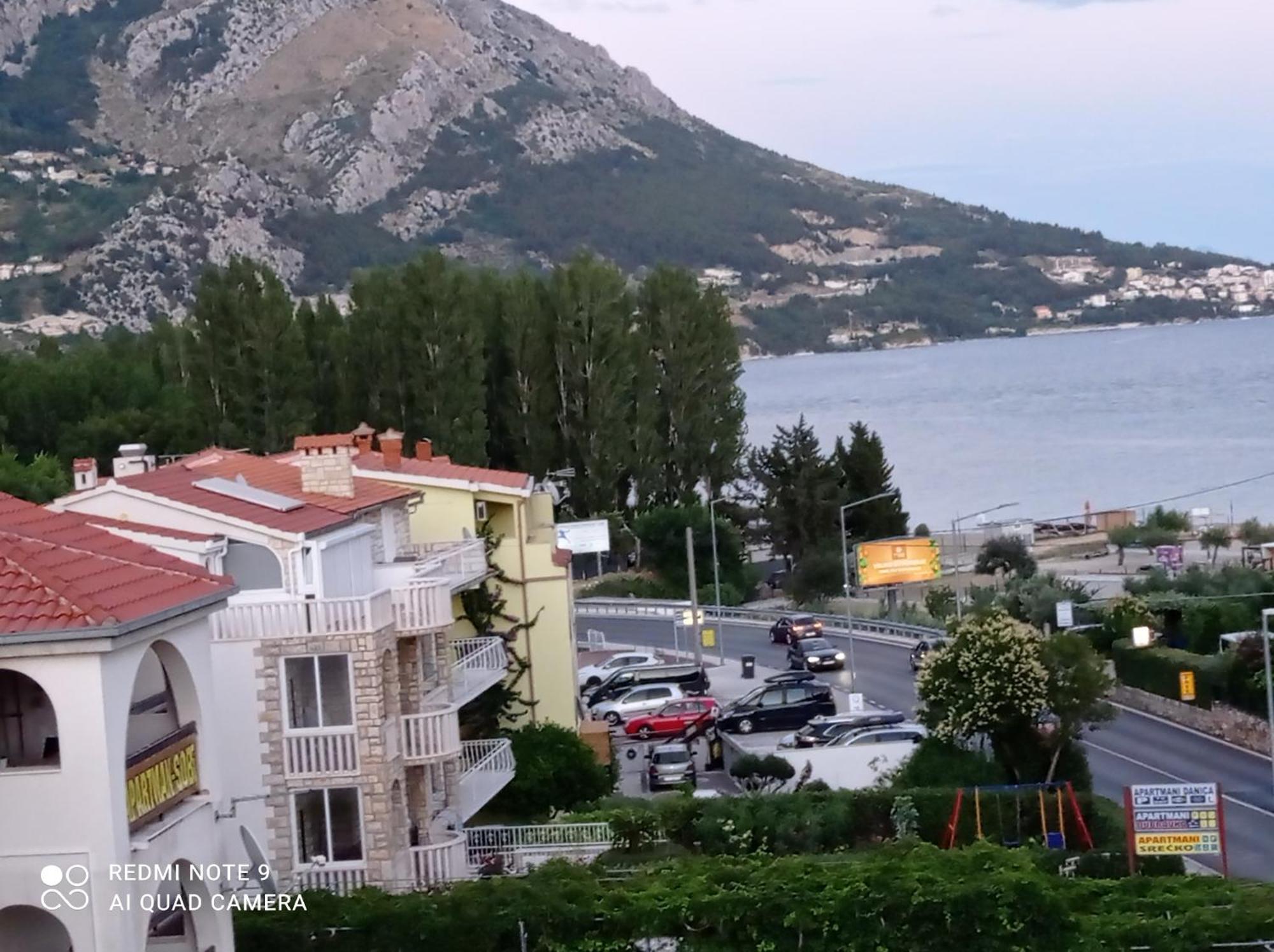 Apartments Mihovil Omiš Стая снимка